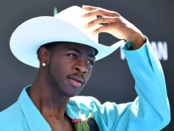 Country-Trap Rapper Lil Nas X mp3 news